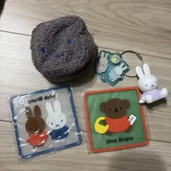 ミッフィー ぬいぐるみポーチとコースター