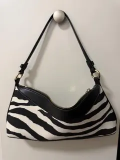 H&M ゼブラ柄 ショルダーバッグのサムネイル
