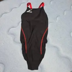 mizuno EXER SUITS 練習用水着 黒・赤