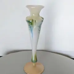 Item thumbnail for item 4b56a7d6-d915-408f-8704-194ee0e34414