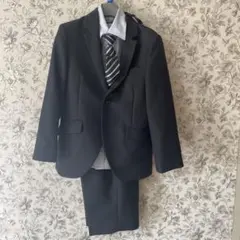 キッズ フォーマルスーツ 黒 ストライプ　ハーフパンツ