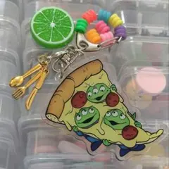 エイリアンキーホルダー　ディズニーキーホルダー　1点もの♡