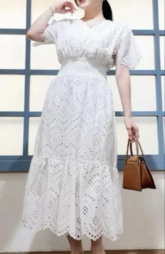 セルフポートレイト ワンピース レース 白 UK8 未使用 Broderie - メルカリ