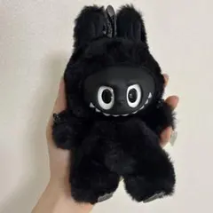 POP MART THE MONSTERS ぬいぐるみ ブラックのサムネイル