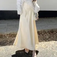 サテンスカート Aライン