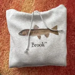 brook パーカー
