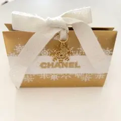 【CHANEL】ゴールドチャーム付 限定シーズンボックス