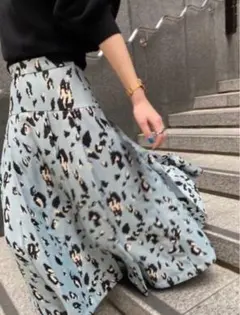 リエンダ　レオパードジャガードフレアスカート