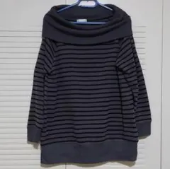 F25 a.v.v standard　オフショルダーニット　グレー×黒　ボーダー