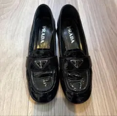 PRADA パテントレザーローファー エナメル