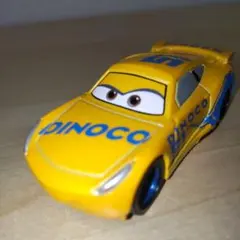 【美品】トミカ　カーズ　クルーズ・ラミレス　DINOCOレーシングタイプ
