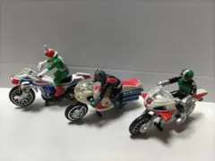 キャラウィール　仮面ライダー フィギュア バイク 3体セットのサムネイル