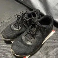 アンダーアーマー　ランニングシューズ26.5cm