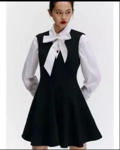 ZARA ザラ　リボン付きホワイトクロップドシャツ