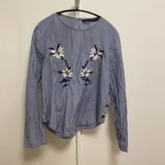 ZARA ザラ　ストライプ　花刺繍 長袖ブラウス　青　Mサイズ