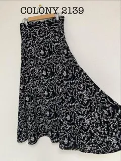 COLONY2139 花柄ロングフレアスカート　黒　モノトーン　フラワー　フリー
