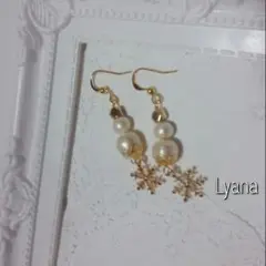 コットンパールスノーマン×雪の結晶ピアス