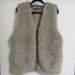 ベージュ ファーベスト