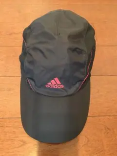 【値下げしました】 adidas アディダス 紺色キャップ