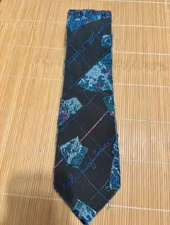 hazama 無知へと達するレースネクタイ