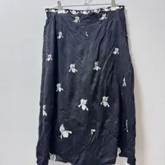 美品★花柄　フレアスカート ひざ丈 ブラック　【フリー】　お出かけ　おしゃれ