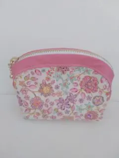 期間限定値下げ　リバティ　フィオナディヴォーのミニポーチ