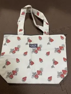 KALDI いちご柄 エコバッグ 大きめ
