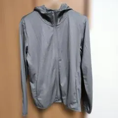 uniqlo ドライ パーカ メンズ
