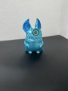 単眼コウモリ　アイビー　カプセル版　ブルーBody Darkブルー