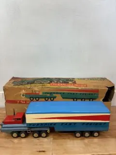 ブリキ製 トラック トレーラー TURNPIKE FAST FREIGHT 特大 ブリキ製 トラック トレーラー TURNPIKE FAST FREIGHT 特大 - メルカリ