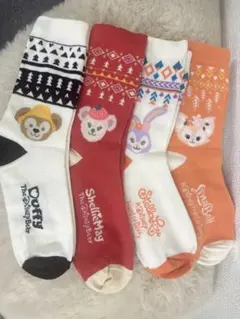 上海ディズニー　ダッフィーフレンズ　靴下　4足