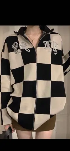 チェック柄ジップアップニット　オーバーサイズ