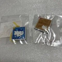 未開封　2003年　いちご新聞　付録　ケイタイ　クリーナー　セット　ハローキティ