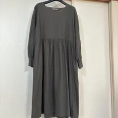 サンバレーダークグリーン美品ワンピース