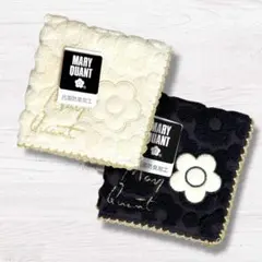 MARY QUANT タオルハンカチ　２枚セット　フラワー柄