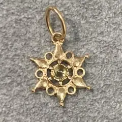 アガット ゴールド星形チャーム ストーン付き k10