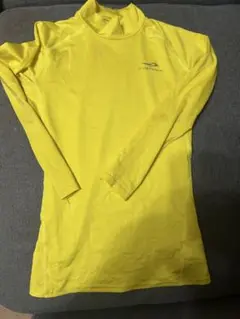 TIGORA 黄色　インナー　130 アンダーシャツ　1枚