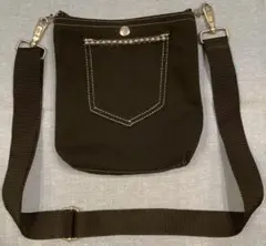 【ハンドメイド】サコッシュ　ボディバッグ　デニムリメイク