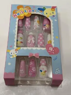 新品　未開封　未使用Sanrio u-sa-ha-na ネイルチップ 24枚入のサムネイル