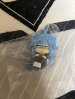 イデア 肩ズン