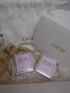 【新品未使用】Dior  ブルーミング ブーケ ミニ 5ml×2個