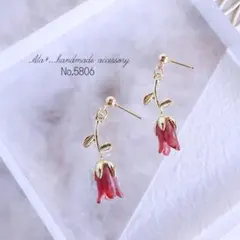 No.5806　大人かわいい立体フラワーボルドー　ピアス/イヤリング