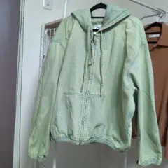 ZARA フード付きライトグリーンデニムジャケット