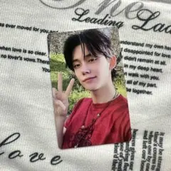 Item thumbnail for item 9866d6f5-7519-4dda-86fc-8c25d785f64b