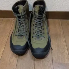 HITEC　防水　ハイカットスニーカー　24.5㌢のサムネイル