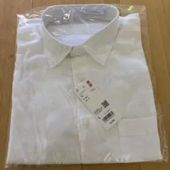 ユニクロリネンシャツのサムネイル