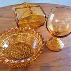 アンバー 食器 脚付き