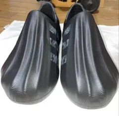 adidas スニーカー ブラック