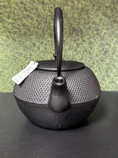 Item thumbnail for item 5f32cc9c-c25e-46a4-86a4-7875c75873f7