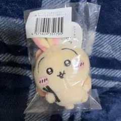 ちいかわ うさぎだらけくじ E賞 ぬいぐるみバッジ